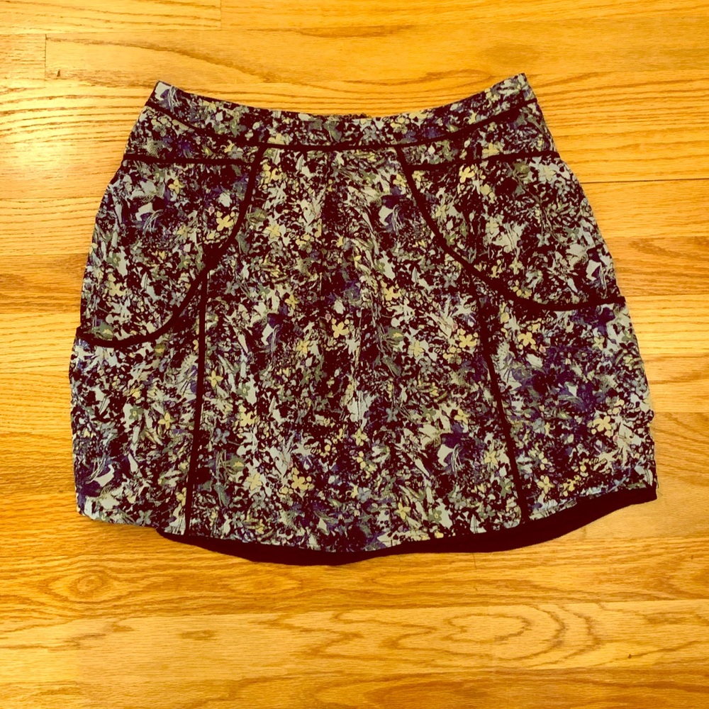 Anthropologie floral skirt with pockets EUC
